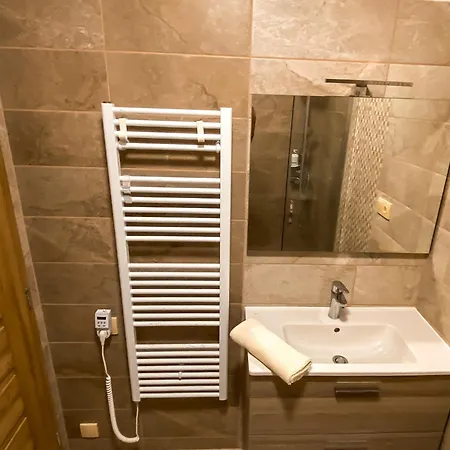 Orman Evi Perkaska Žacléř